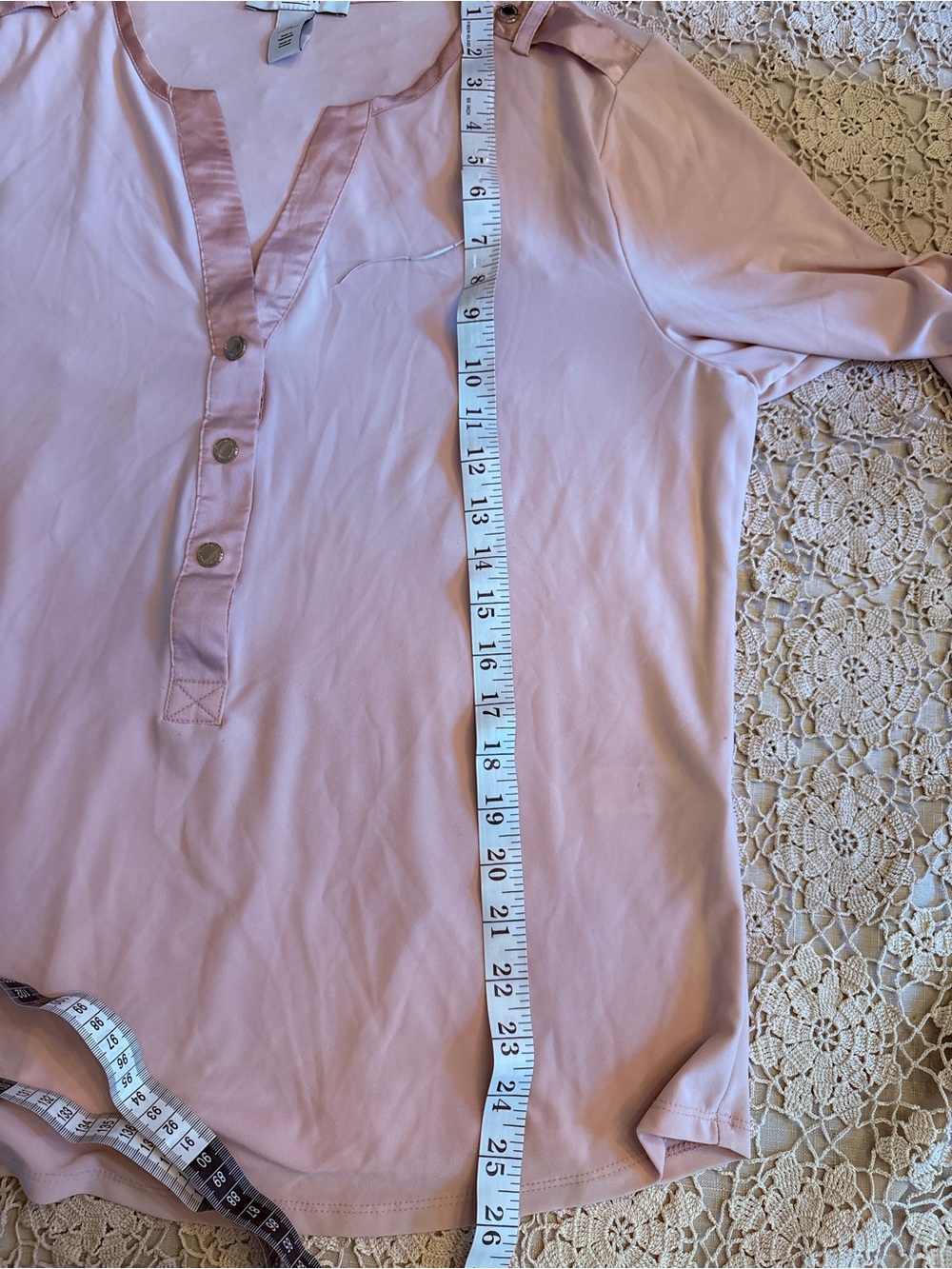 White House Black Market Soft Blush V-Neck Button-Trim Blouse - Picture 10 of 12